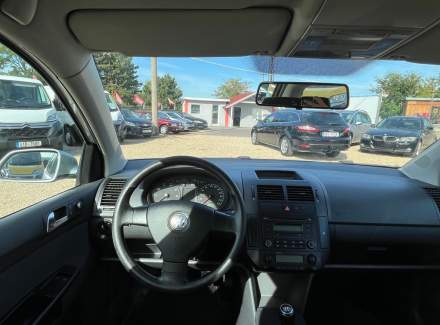 Volkswagen - Polo