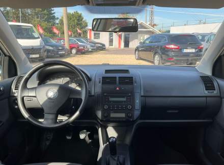 Volkswagen - Polo