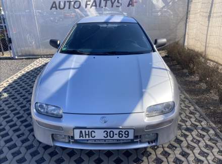 Mazda - 323
