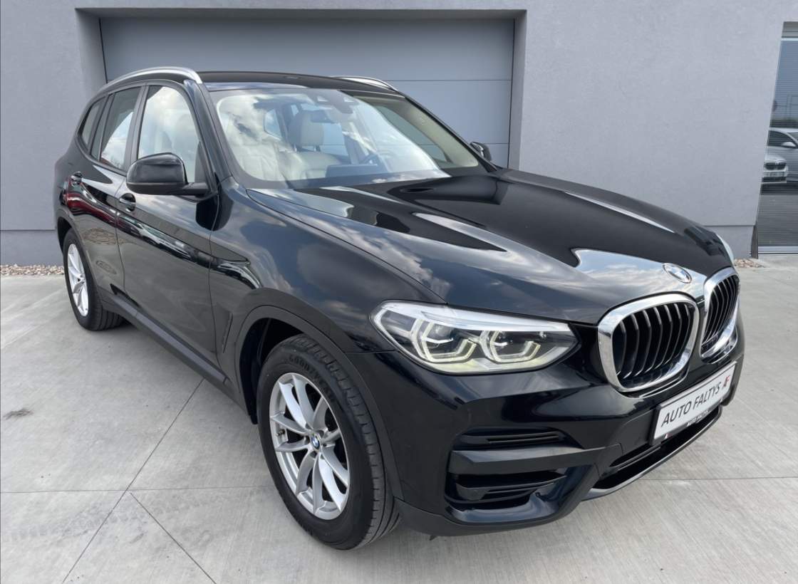 BMW - X3
