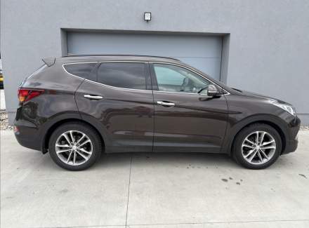 Hyundai - Santa FE