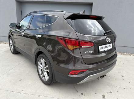 Hyundai - Santa FE