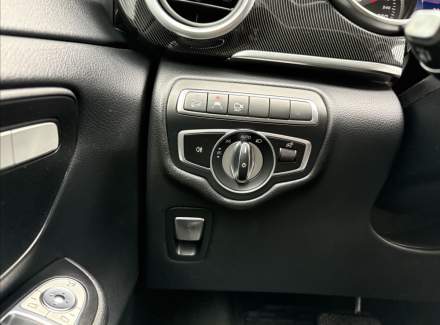 Mercedes-Benz - V-class