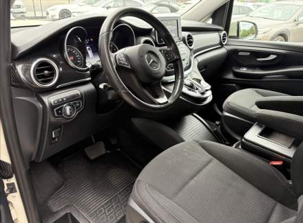 Mercedes-Benz - V-class