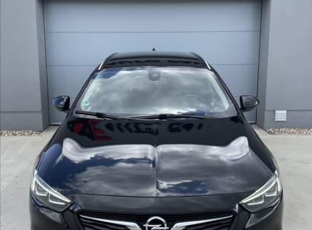 Opel - Insignia