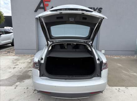 Tesla - Model S