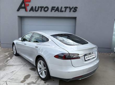 Tesla - Model S
