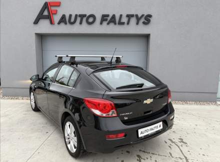 Chevrolet - Cruze