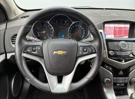 Chevrolet - Cruze