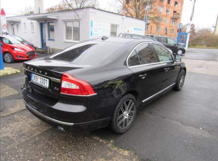 Volvo - S80
