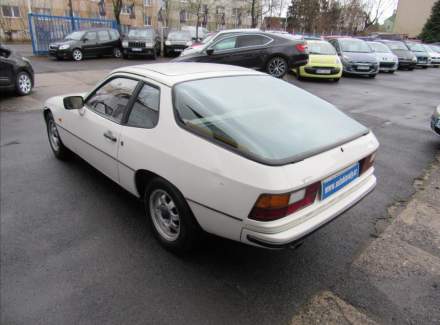 Porsche - 924