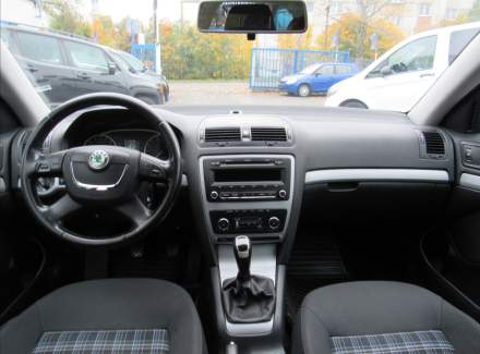 Škoda - Octavia