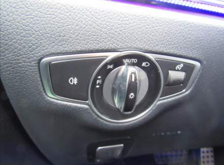 Mercedes-Benz - E-class