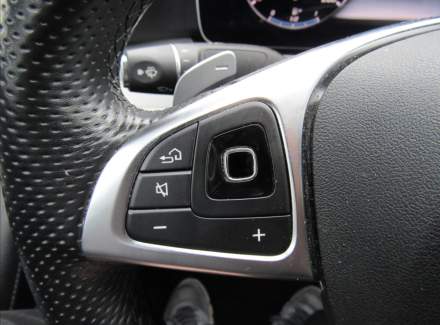 Mercedes-Benz - E-class