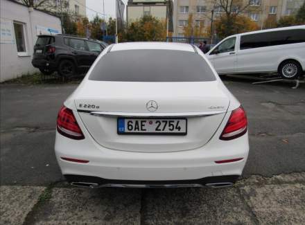 Mercedes-Benz - E-class