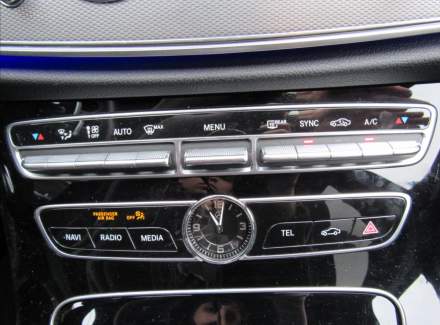 Mercedes-Benz - E-class