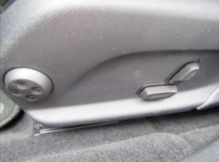 Mercedes-Benz - E-class