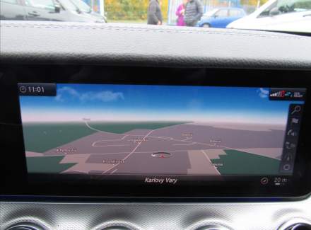 Mercedes-Benz - E-class