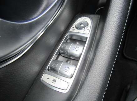 Mercedes-Benz - E-class