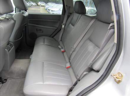 Jeep - Grand Cherokee