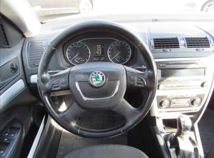 Škoda - Octavia