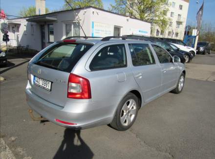 Škoda - Octavia