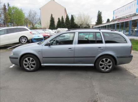 Škoda - Octavia