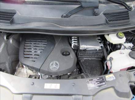 Mercedes-Benz - V-class