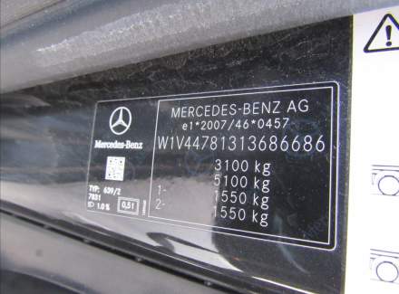Mercedes-Benz - V-class