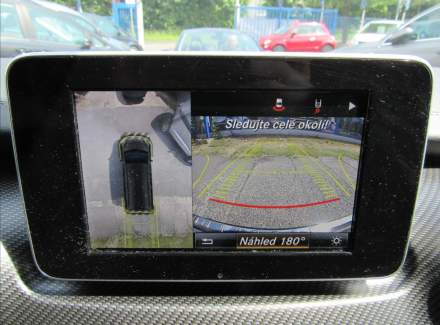 Mercedes-Benz - V-class