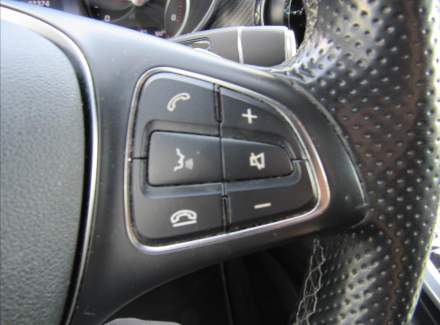 Mercedes-Benz - V-class