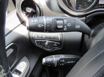 Mercedes-Benz - V-class