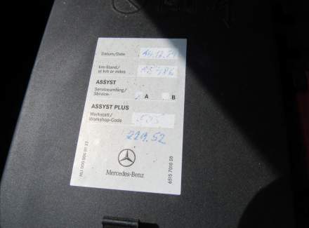 Mercedes-Benz - V-class