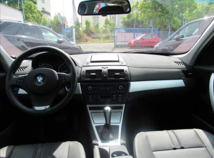 BMW - X3