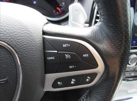 Jeep - Grand Cherokee