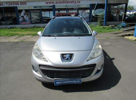 Peugeot - 207