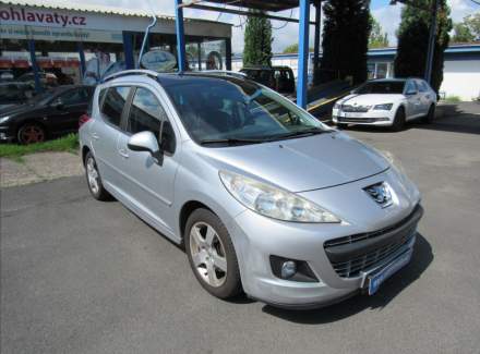 Peugeot - 207