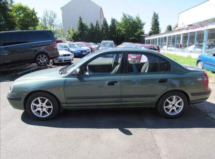 Hyundai - Elantra