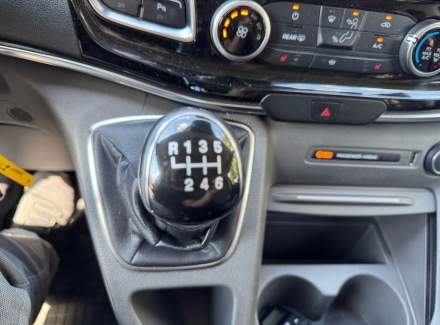 Ford - Tourneo Custom