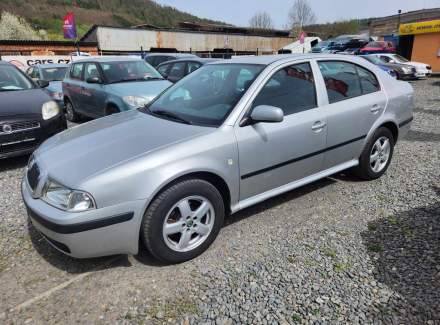 Škoda - Octavia
