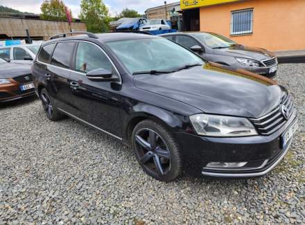 Volkswagen - Passat