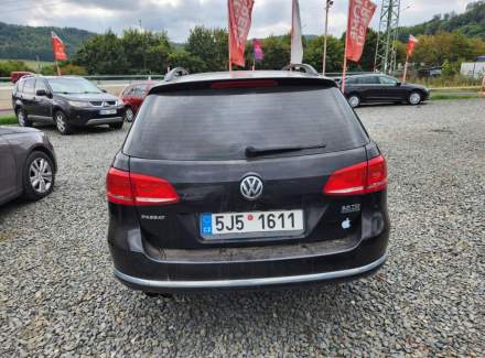 Volkswagen - Passat
