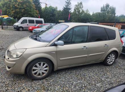 Renault - Scenic
