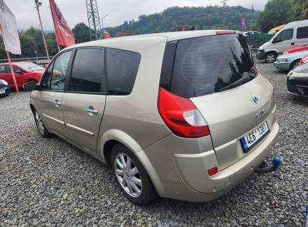 Renault - Scenic