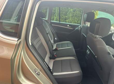 Volkswagen - Tiguan