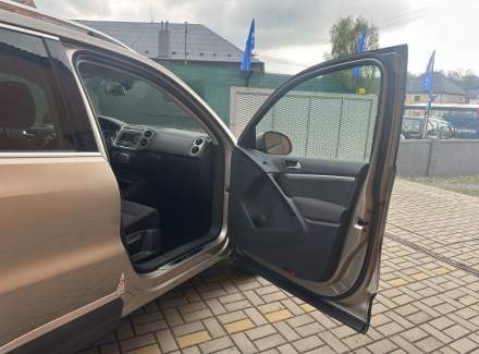 Volkswagen - Tiguan