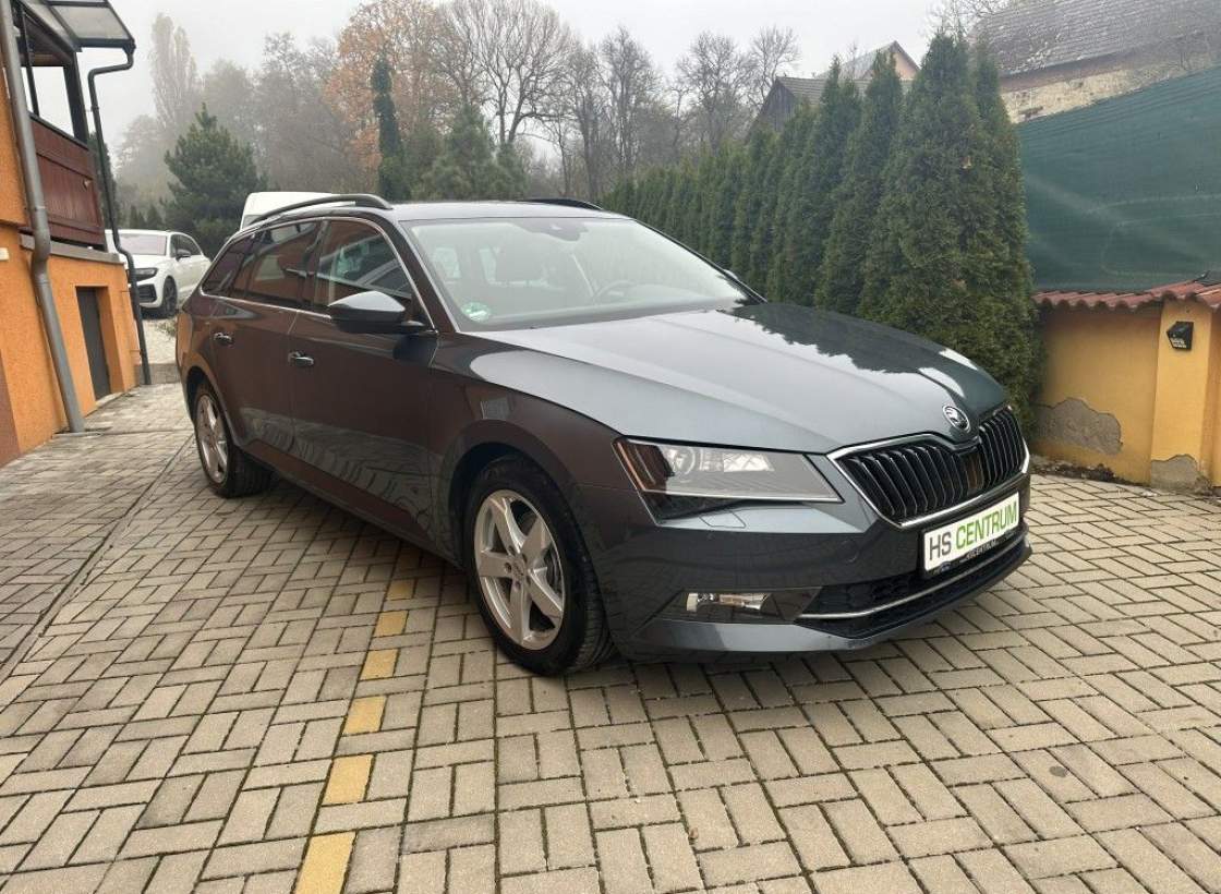 Škoda - Superb