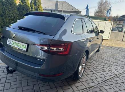 Škoda - Superb
