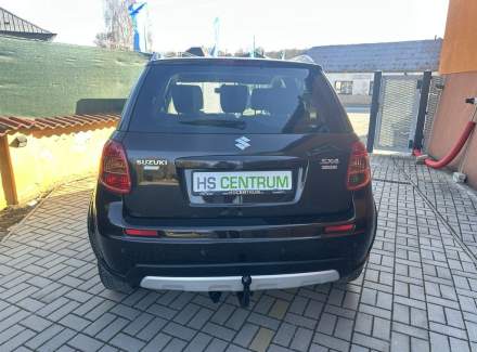 Suzuki - SX4