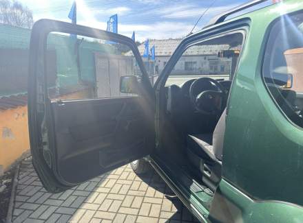 Suzuki - Jimny